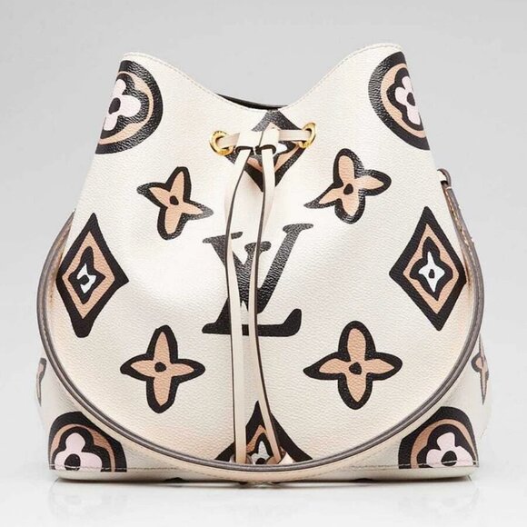 Louis Vuitton Cream Monogram Canvas Wild at Heart NeoNoe Bag - Picture 1 of 12